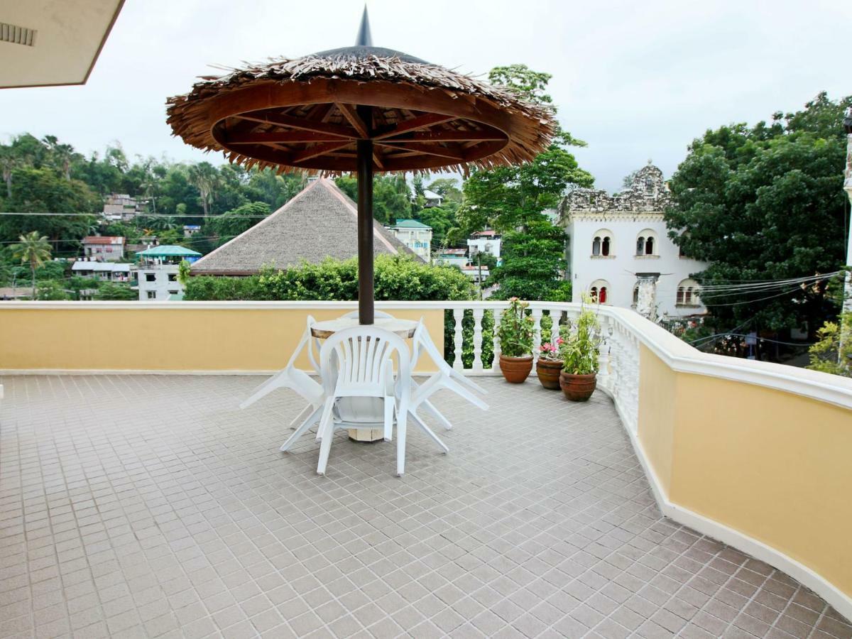 Mermaid Resort And Dive Center Пуерто Галера Екстериор снимка