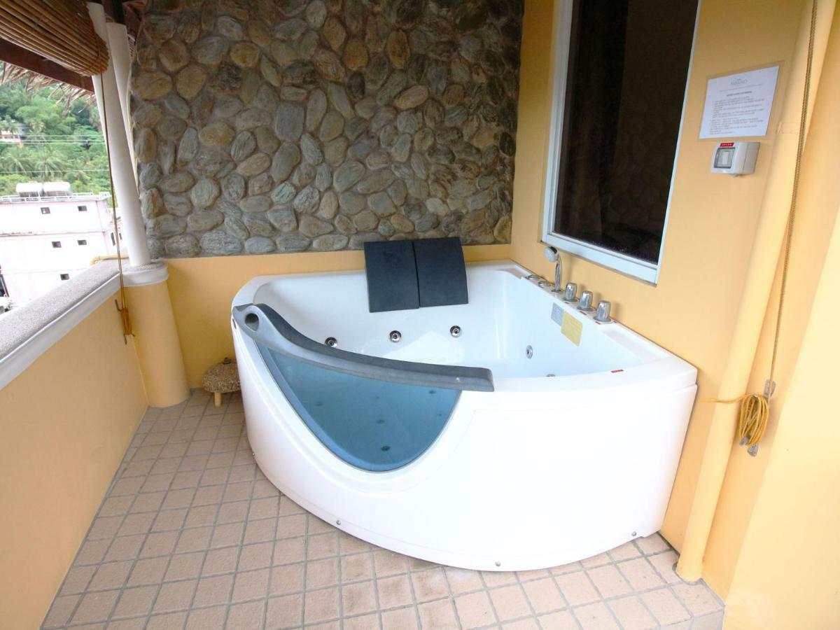 Mermaid Resort And Dive Center Пуерто Галера Екстериор снимка